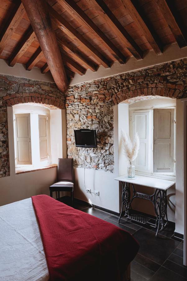 Un Angelo Alla Mia Tavola Sarzana Εξωτερικό φωτογραφία